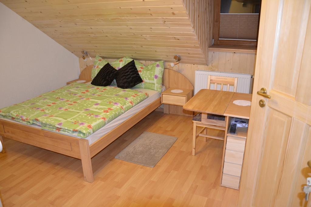 Ekoturizem Vizencar Hotell Cerklje na Gorenjskem Exteriör bild