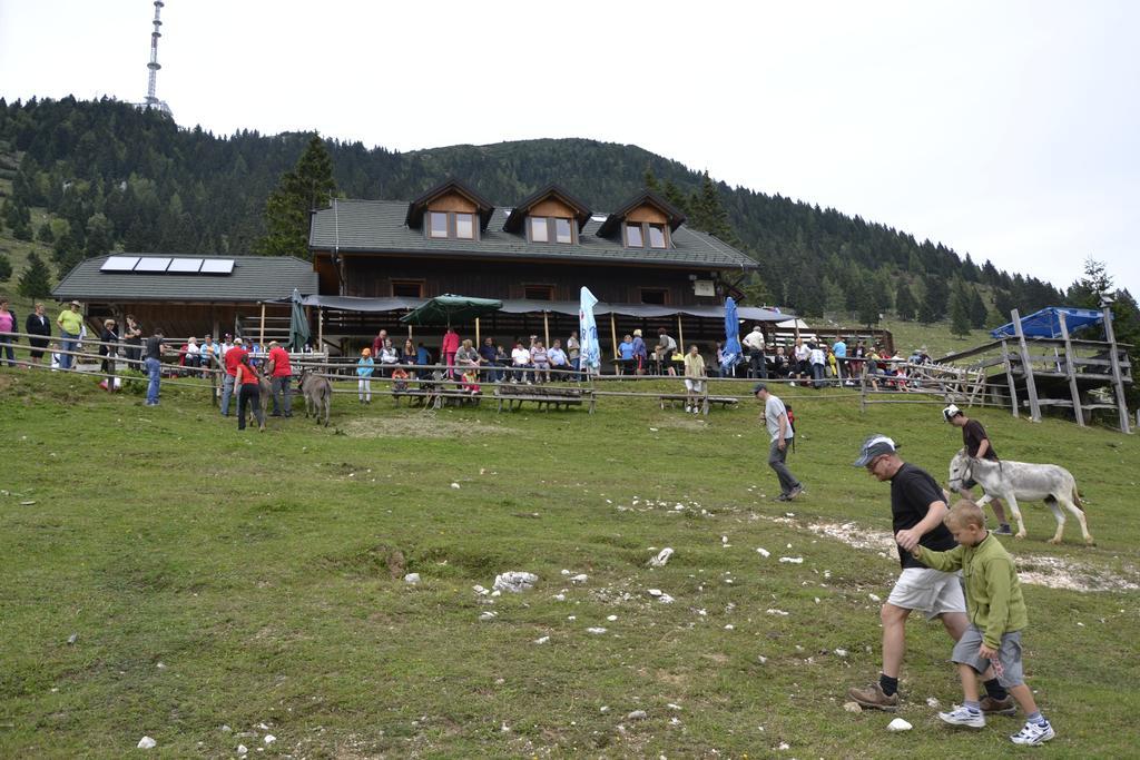 Ekoturizem Vizencar Hotell Cerklje na Gorenjskem Exteriör bild